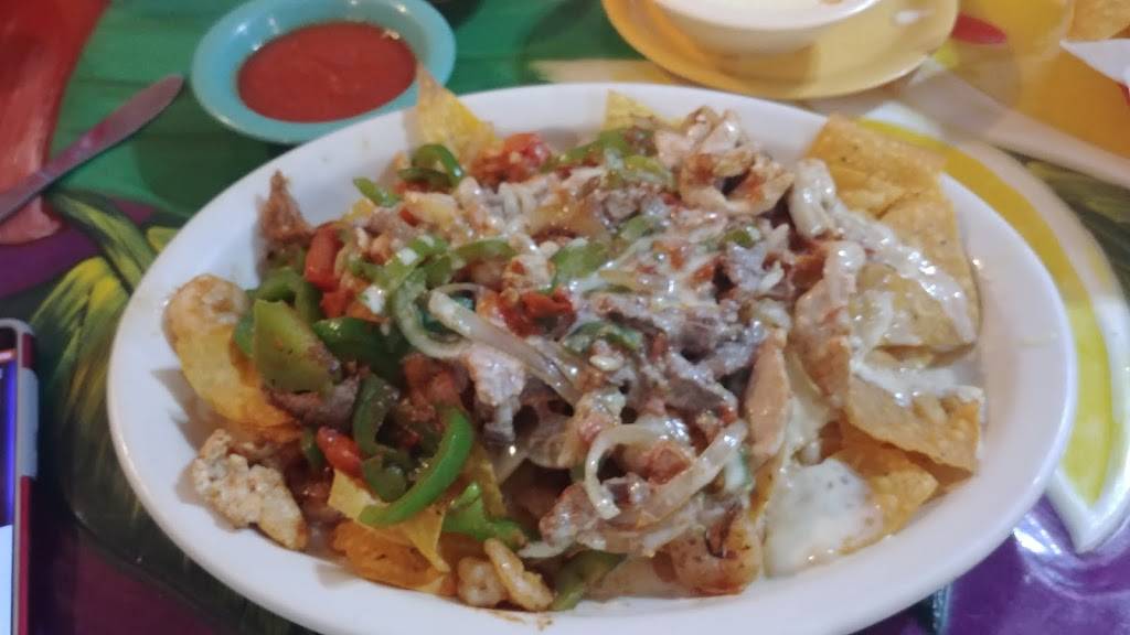 La Fiesta Mexican Grill | restaurant | 8523 Hixson Pike, Hixson, TN 37343, USA | 4238431149 OR +1 423-843-1149