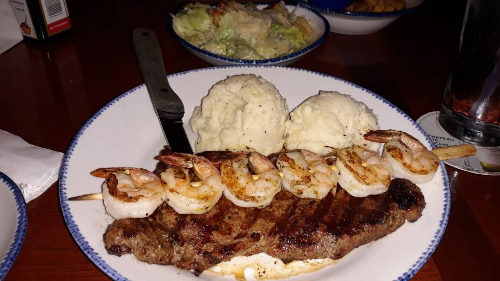 Red Lobster | restaurant | 13999 Eureka Rd, Southgate, MI 48195, USA | 7342850011 OR +1 734-285-0011