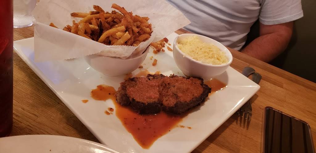 Boardroom Bar & Grill | restaurant | 1205 Lake Dr SE, Bessemer, AL 35022, USA | 2054246611 OR +1 205-424-6611