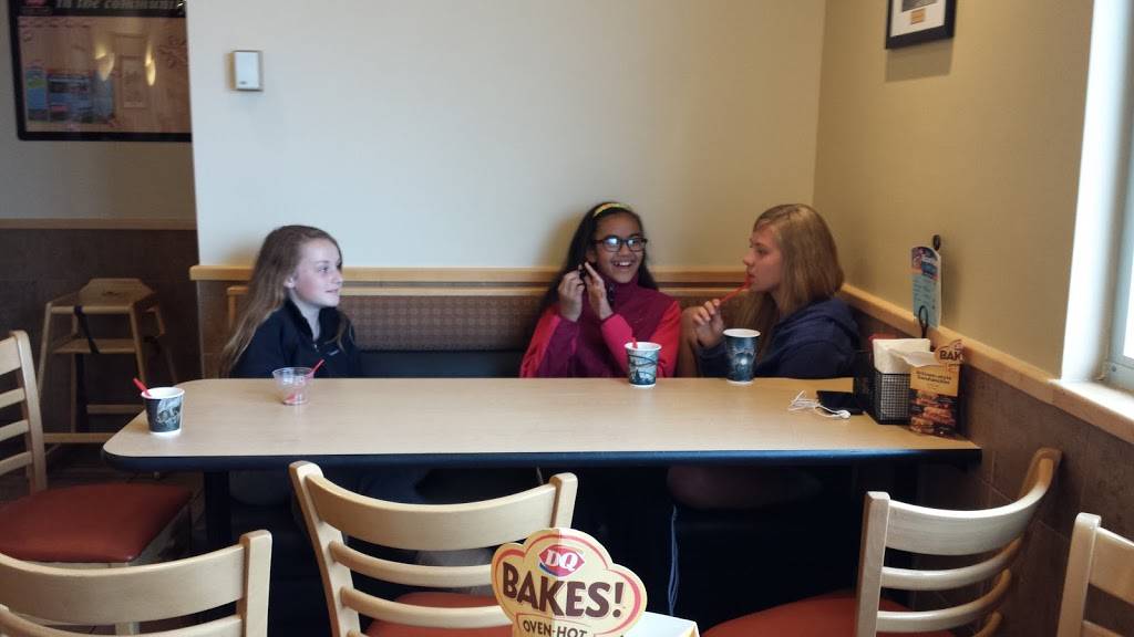 DQ Grill & Chill Restaurant | restaurant | 12152 Pearl Rd, Strongsville, OH 44136, USA | 4402383491 OR +1 440-238-3491