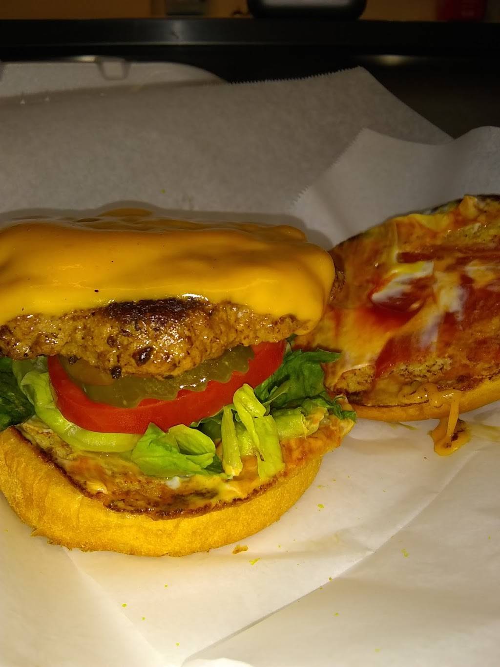 WingGo | restaurant | 3278 Washington Rd, Atlanta, GA 30344, USA | 4045498004 OR +1 404-549-8004