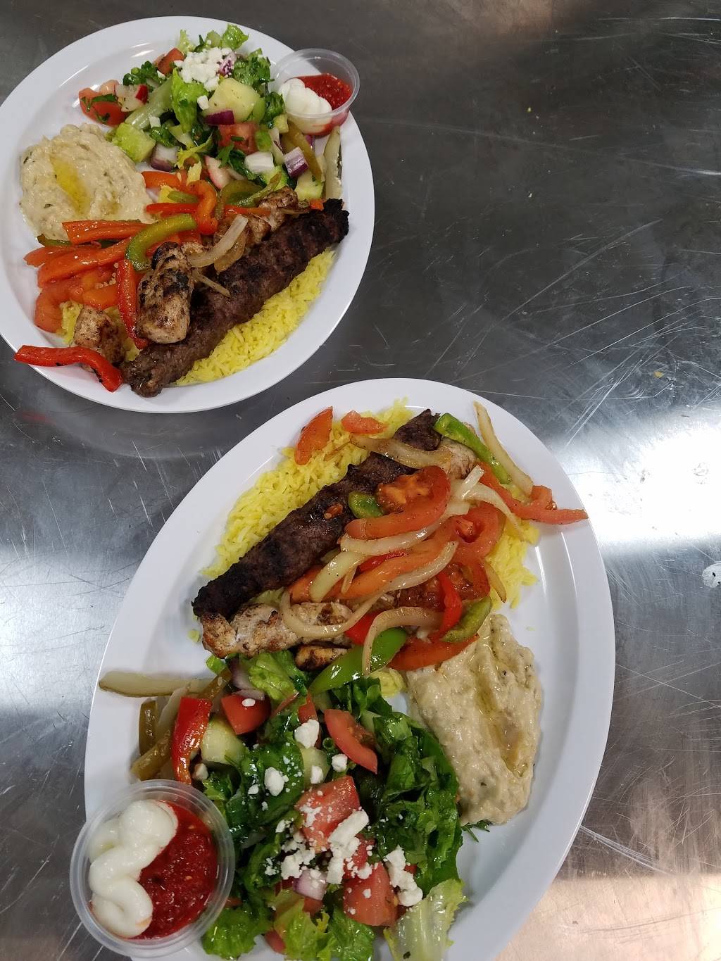 S&S Deli | restaurant | 115 E Dorset Dr, Dixon, CA 95620, USA | 7076933399 OR +1 707-693-3399