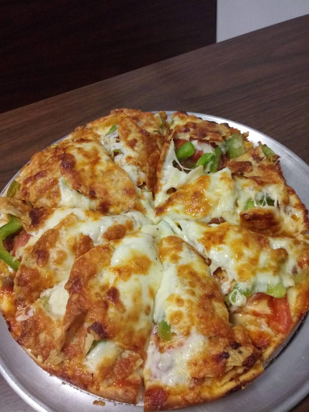 Fall River House of Pizza | meal takeaway | 1648 S Main St, Fall River, MA 02724, USA | 5086723992 OR +1 508-672-3992