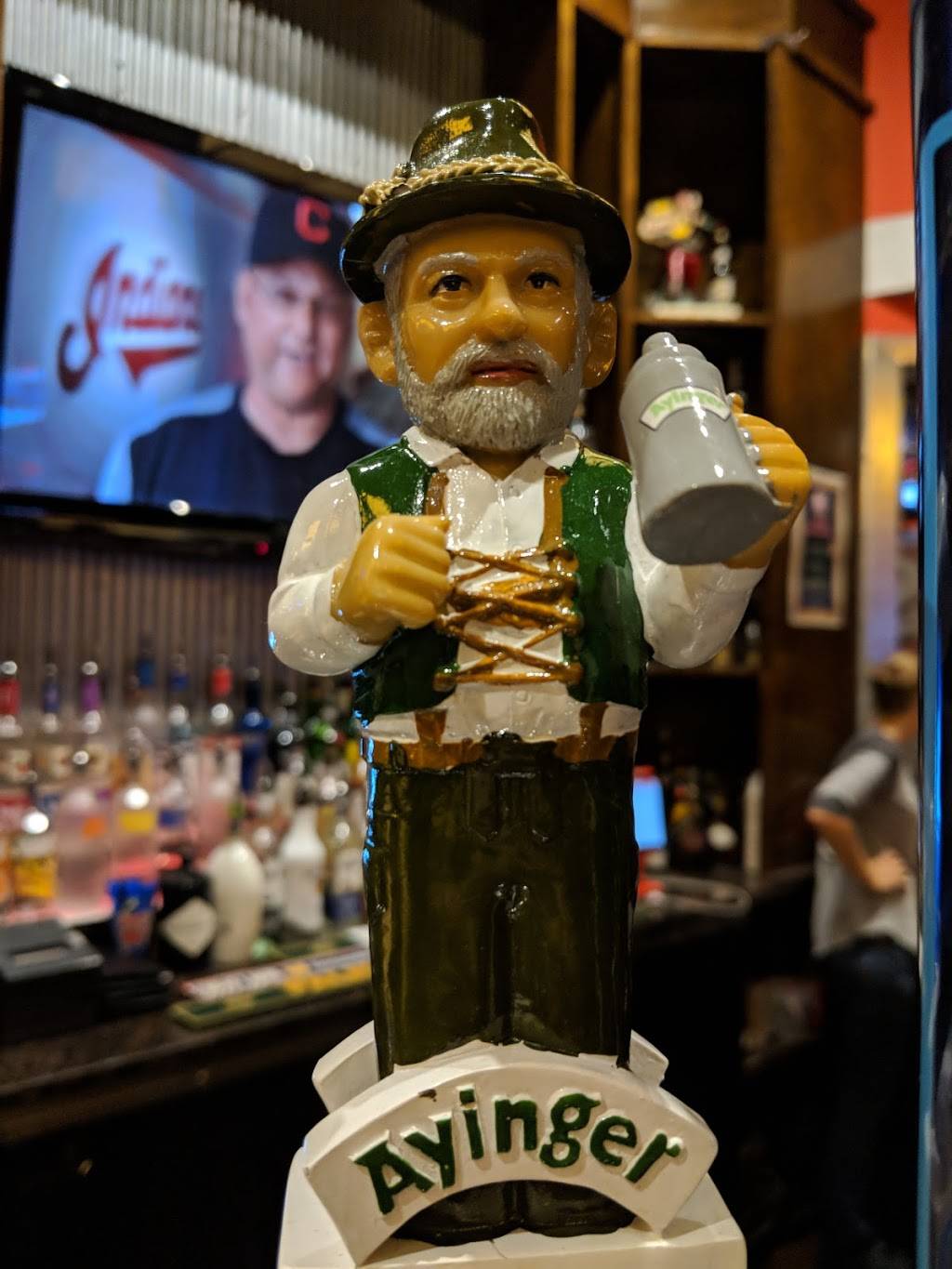 B2B Burgers 2 Beer Highland Heights | restaurant | 6323 Wilson Mills Rd, Highland Heights, OH 44143, USA | 4404461234 OR +1 440-446-1234