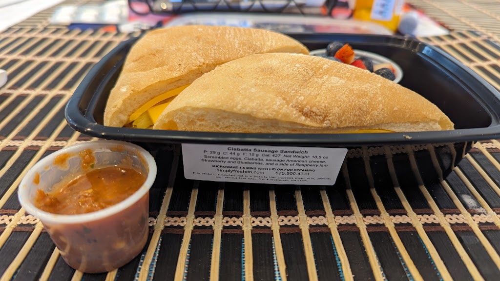 Simply Fresh | restaurant | 125 S Campo St, Las Cruces, NM 88001, USA | 5755004331 OR +1 575-500-4331