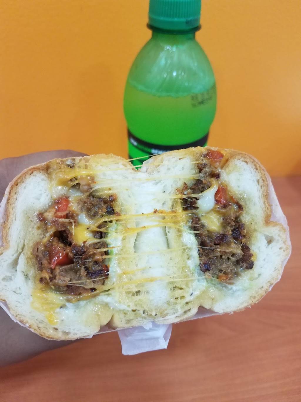 sams food castle | restaurant | 9904 Rockaway Beach Blvd, Rockaway Park, NY 11694, USA | 9179299132 OR +1 917-929-9132