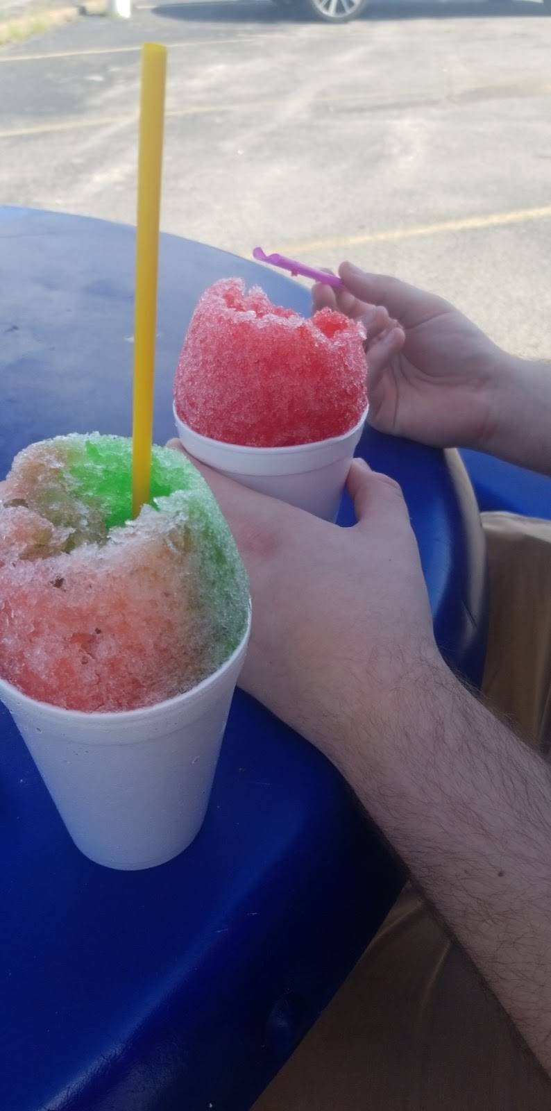 Glaciers Snow Cones | restaurant | 8350 Watson Rd, Webster Groves, MO 63119, USA | 9549737000 OR +1 954-973-7000