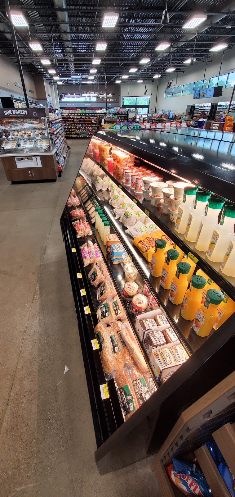 Turkey Hill/ Sbarro | meal takeaway | 930 N Waggoner Rd, Blacklick, OH 43004, USA | 6143671695 OR +1 614-367-1695