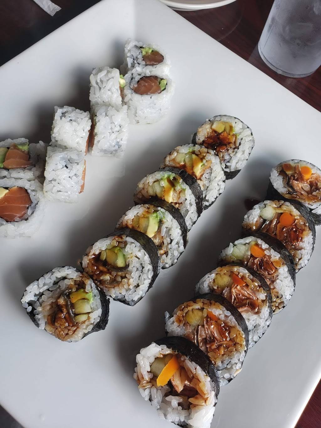 Fosters | restaurant | 311 S Oak St #100, Roanoke, TX 76262, USA | 6822377992 OR +1 682-237-7992