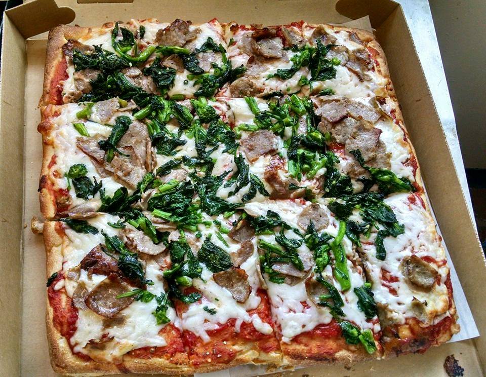 Pizza Time | meal delivery | 273 Neighborhood Rd, Mastic Beach, NY 11951, USA | 6313950479 OR +1 631-395-0479