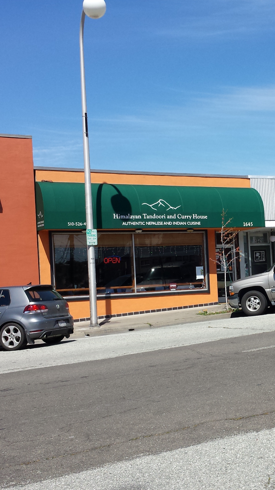 Himalayan Tandoori and Curry House | restaurant | 1645 Solano Ave, Berkeley, CA 94707, USA | 5105264915 OR +1 510-526-4915