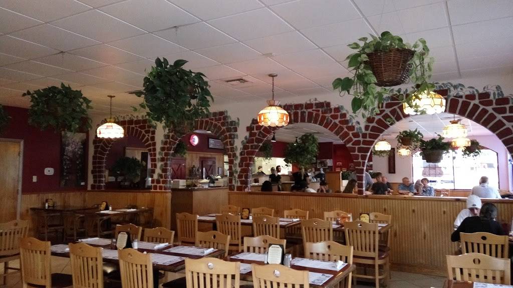 Demetrios Restaurant & Pizza | restaurant | 4410 S Tamiami Trail, Sarasota, FL 34231, USA | 9419221585 OR +1 941-922-1585