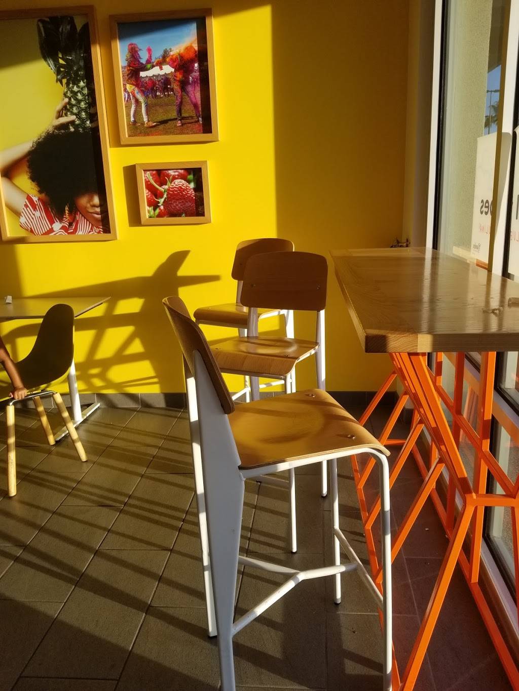 Jamba Renaissance Marketplace | restaurant | 1155 W Renaissance Pkwy Suite 510, Rialto, CA 92376, USA | 9093503011 OR +1 909-350-3011