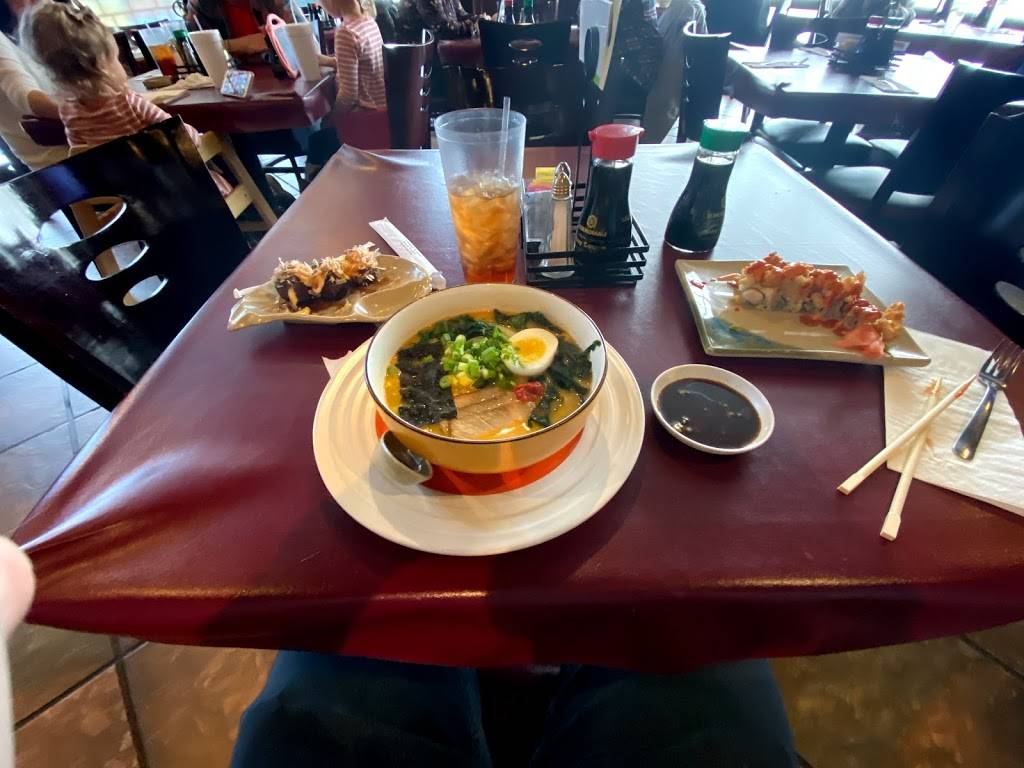 Yellowfin Sushi & Hibachi Grill | restaurant | 2631 McIngvale Rd, Hernando, MS 38632, USA | 6624292774 OR +1 662-429-2774