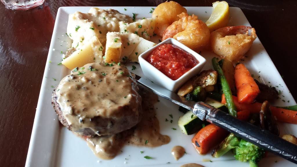 Kristis Restaurant | restaurant | 119 5th Ave, New Glarus, WI 53574, USA | 6085272012 OR +1 608-527-2012