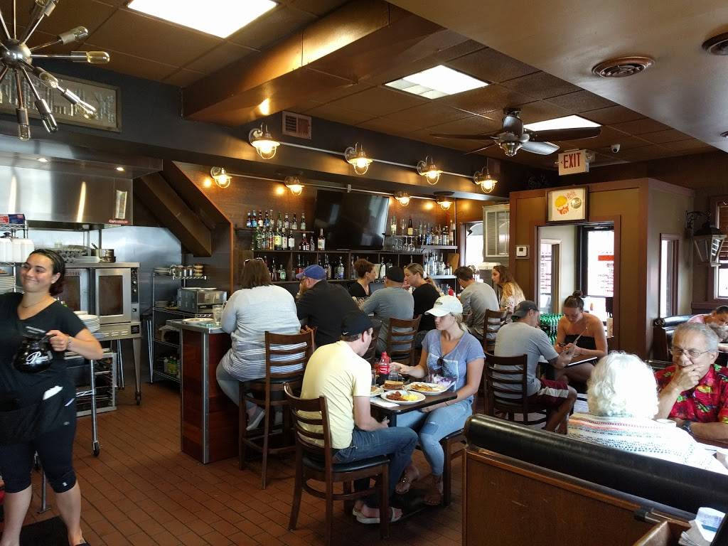 Sophias Restaurant | restaurant | 749 Military Rd, Buffalo, NY 14216, USA | 7164479661 OR +1 716-447-9661