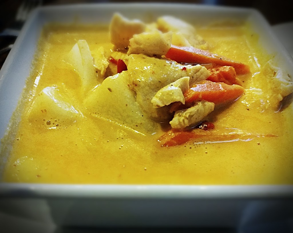 Charm Thai Kitchen & Sushi Bar | restaurant | 960 Schillinger Rd S, Mobile, AL 36695, USA | 2516604470 OR +1 251-660-4470