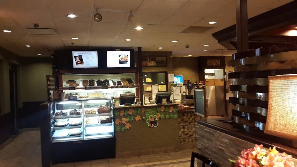 Huck Finn Restaurant | restaurant | 10501 S Cicero Ave, Oak Lawn, IL 60453, USA | 7084991112 OR +1 708-499-1112