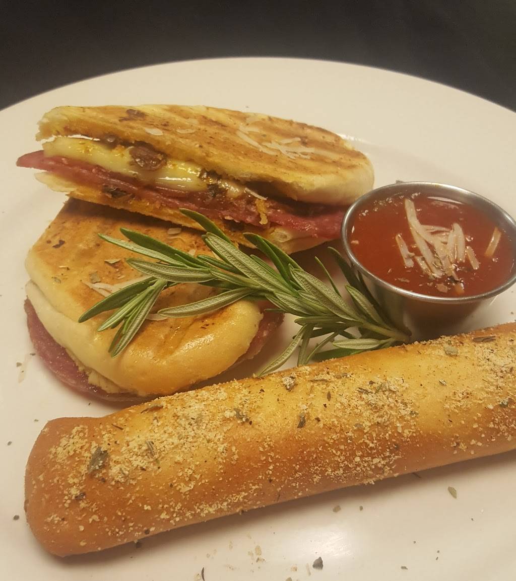 Grits and Grace | restaurant | 301 MO-7, Pleasant Hill, MO 64080, USA | 8169870124 OR +1 816-987-0124