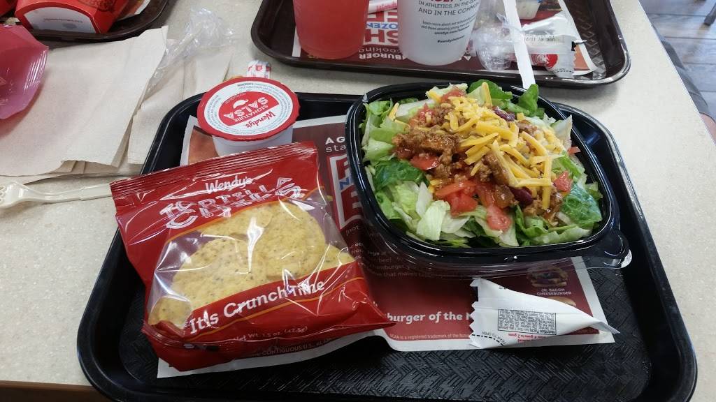 Wendys | restaurant | 4223 S Suncoast Blvd, Homosassa, FL 34446, USA | 3523822608 OR +1 352-382-2608