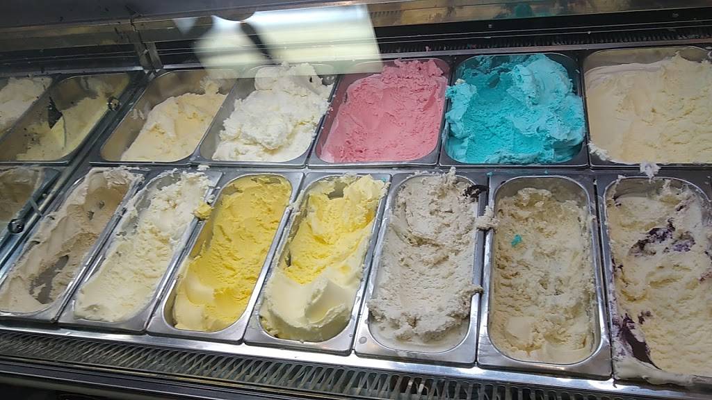 Cold Stone Creamery | bakery | 2791 E Bidwell St Ste 1000, Folsom, CA 95630, USA | 9168172776 OR +1 916-817-2776