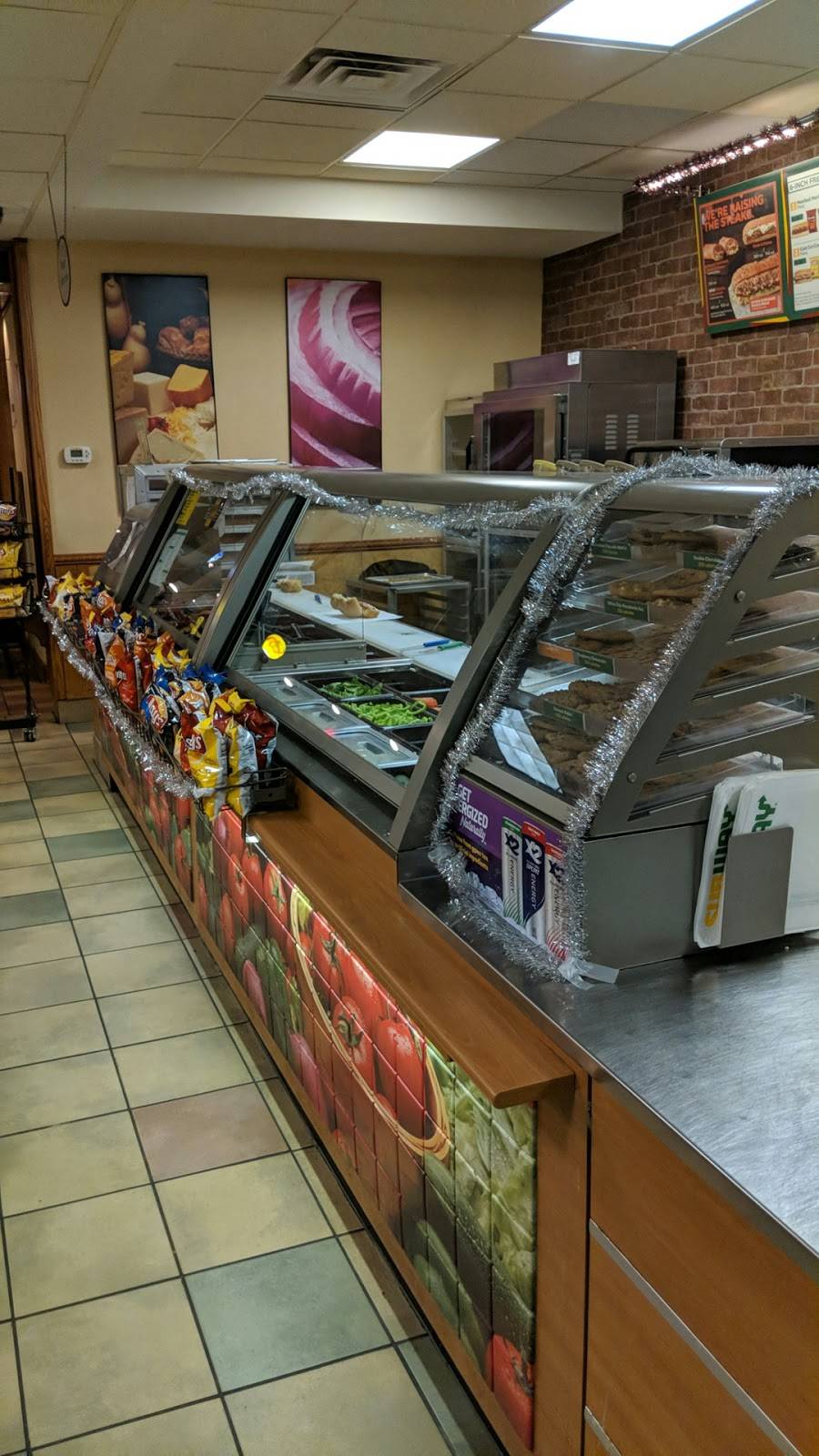 Subway | restaurant | 1413 Blair St, Hollidaysburg, PA 16648, USA | 8146936805 OR +1 814-693-6805