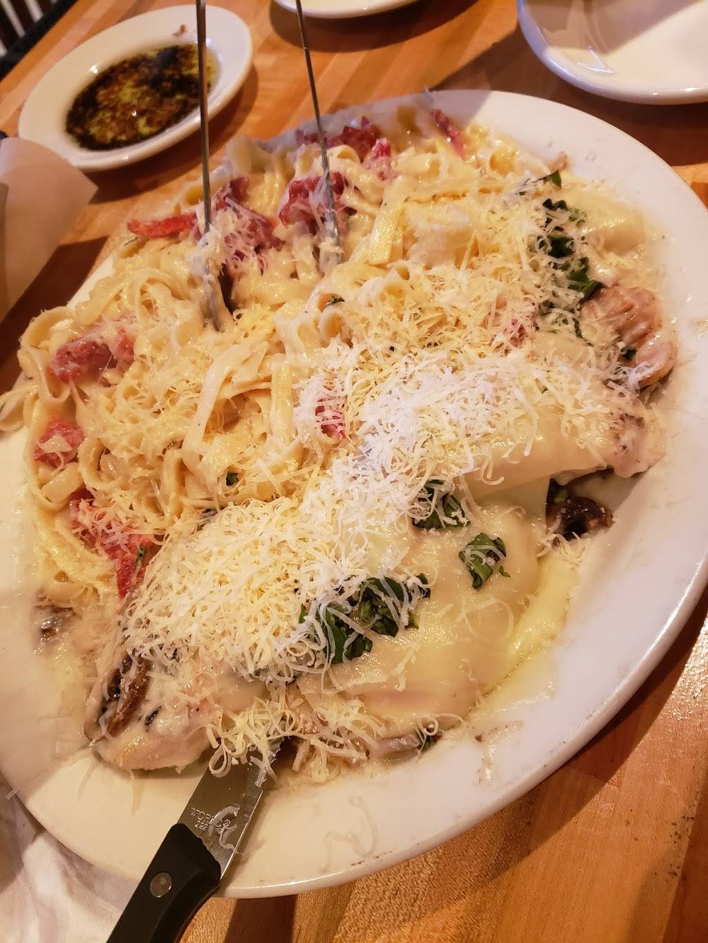 Johnny Carinos | restaurant | 1652 S Padre Island Dr, Corpus Christi, TX 78416, USA | 3618547373 OR +1 361-854-7373