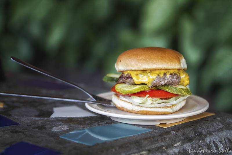 El Cap Restaurant | restaurant | 3500 4th St N, St. Petersburg, FL 33704, USA | 7275211314 OR +1 727-521-1314