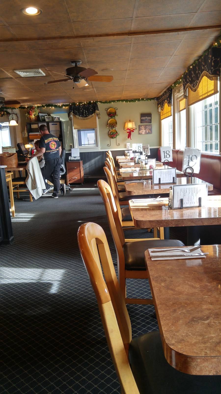 Frankie Feds Pizza-Pasta House | restaurant | 831 State Route 33, Freehold, NJ 07728, USA | 7322941333 OR +1 732-294-1333