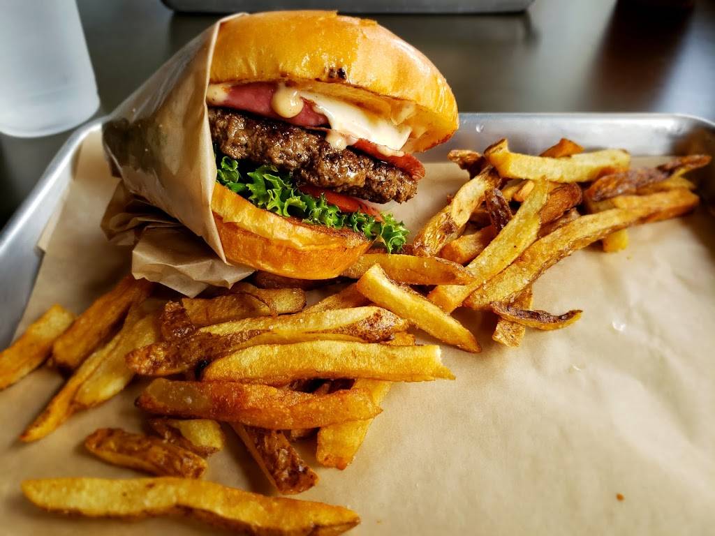 Adlers | restaurant | 113 Ambersweet Way, Davenport, FL 33897, USA | 8634384324 OR +1 863-438-4324