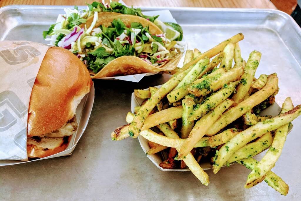 Gotts Roadside | restaurant | San Franscisco International Airport, Airport Access Rd, Millbrae, CA 94030, USA | 6508216440 OR +1 650-821-6440