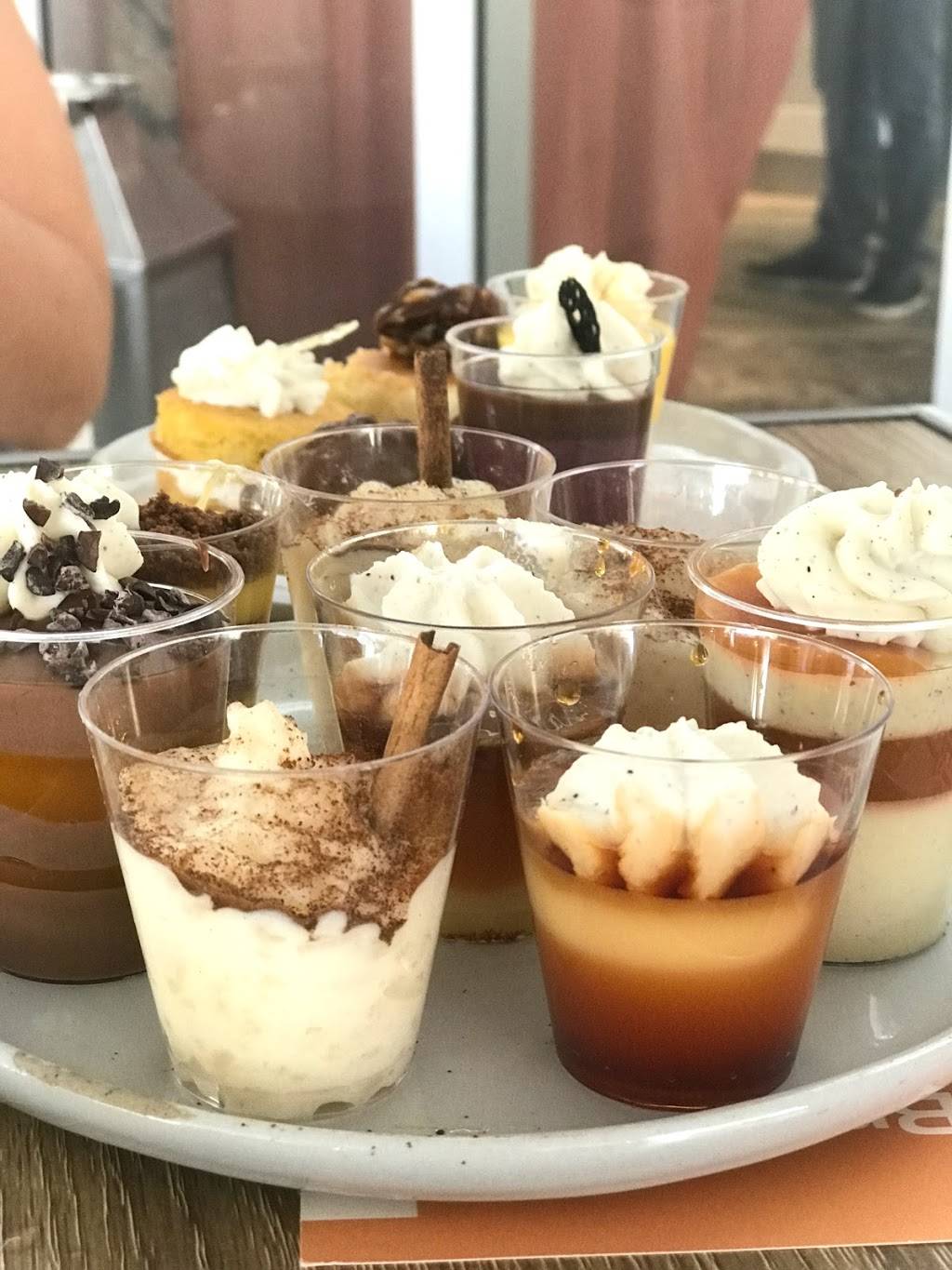 Diez y Seis | restaurant | 1901 Collins Ave, Miami Beach, FL 33139, USA | 3056953226 OR +1 305-695-3226