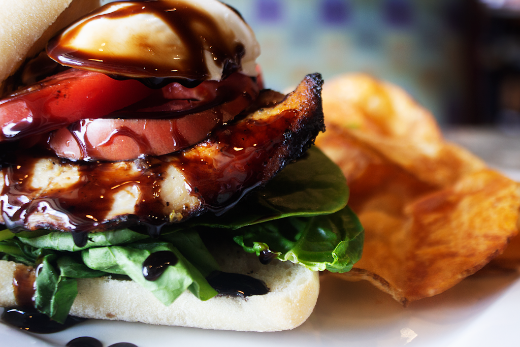 BLD Coney Island | restaurant | 1749 Haggerty Rd, Commerce Charter Twp, MI 48390, USA | 2488639990 OR +1 248-863-9990