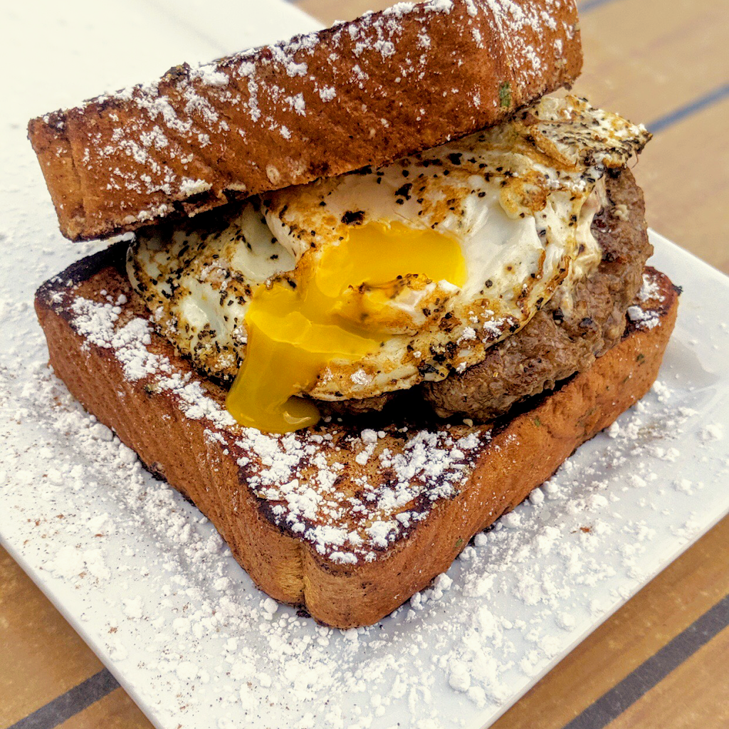 Flying Crust Pizza & Wings | night club | 3186 Roswell Rd NW, Atlanta, GA 30305, USA | 4042576222 OR +1 404-257-6222