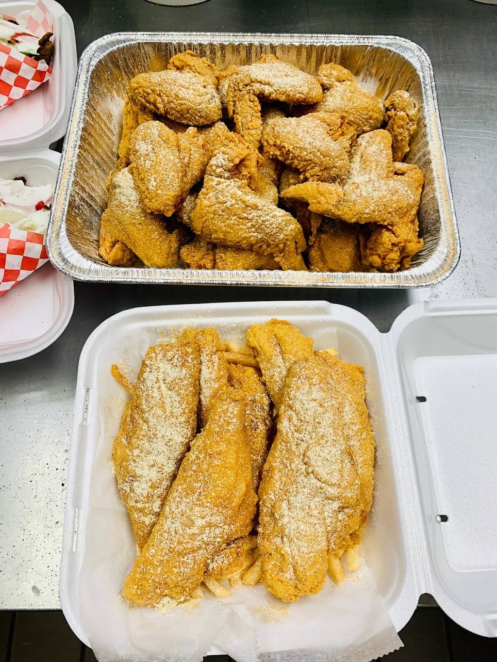 Jays Fish & chicken | restaurant | 5708 Brookdale Dr N, Minneapolis, MN 55443, USA | 7635036738 OR +1 763-503-6738