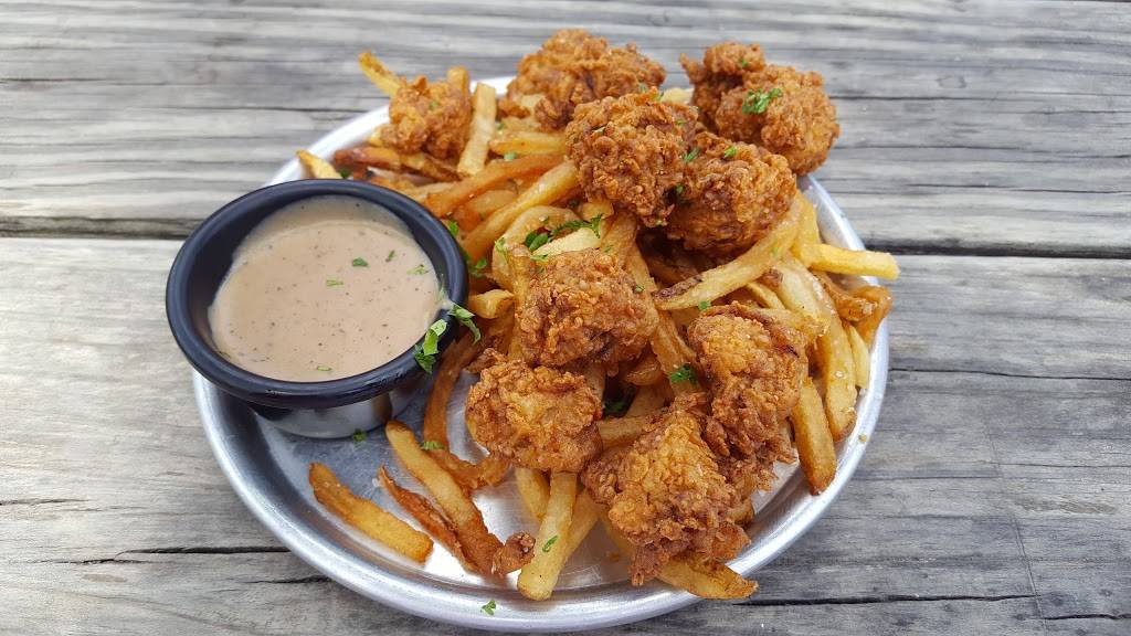 Cottonwood | restaurant | 3422 N Shepherd Dr, Houston, TX 77018, USA | 7138020410 OR +1 713-802-0410