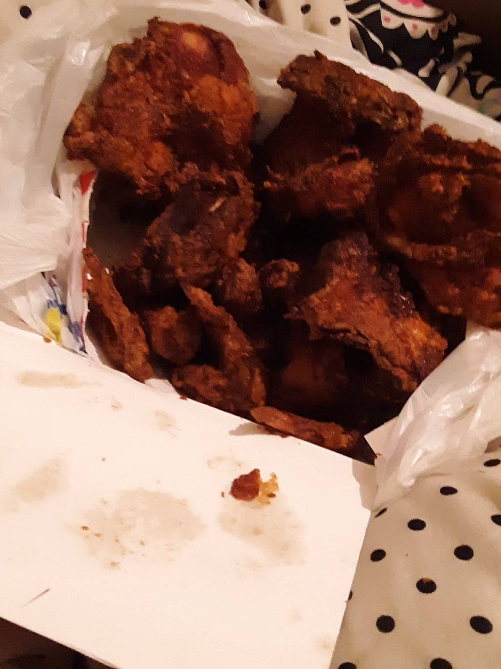 Bloomfield fried chicken &pizza | restaurant | 148 Bloomfield Ave, Newark, NJ 07104, USA | 8622379115 OR +1 862-237-9115