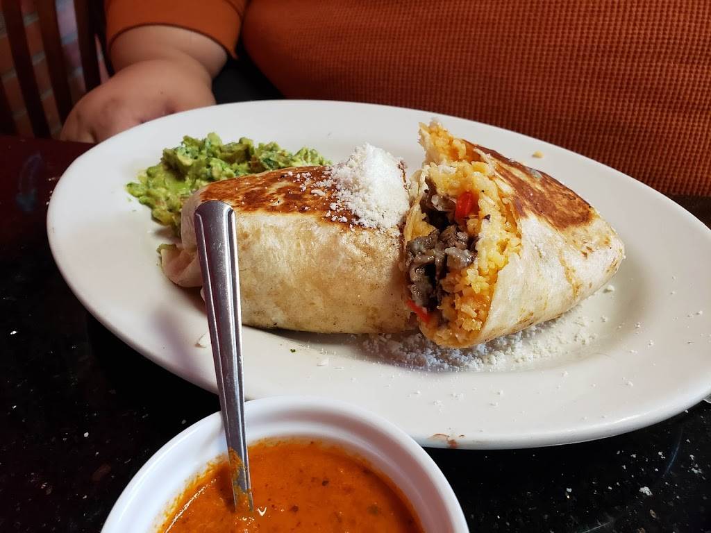 Mexican Grill La Guera | restaurant | 132 Garrett Rd, Upper Darby, PA 19082, USA | 6108037188 OR +1 610-803-7188