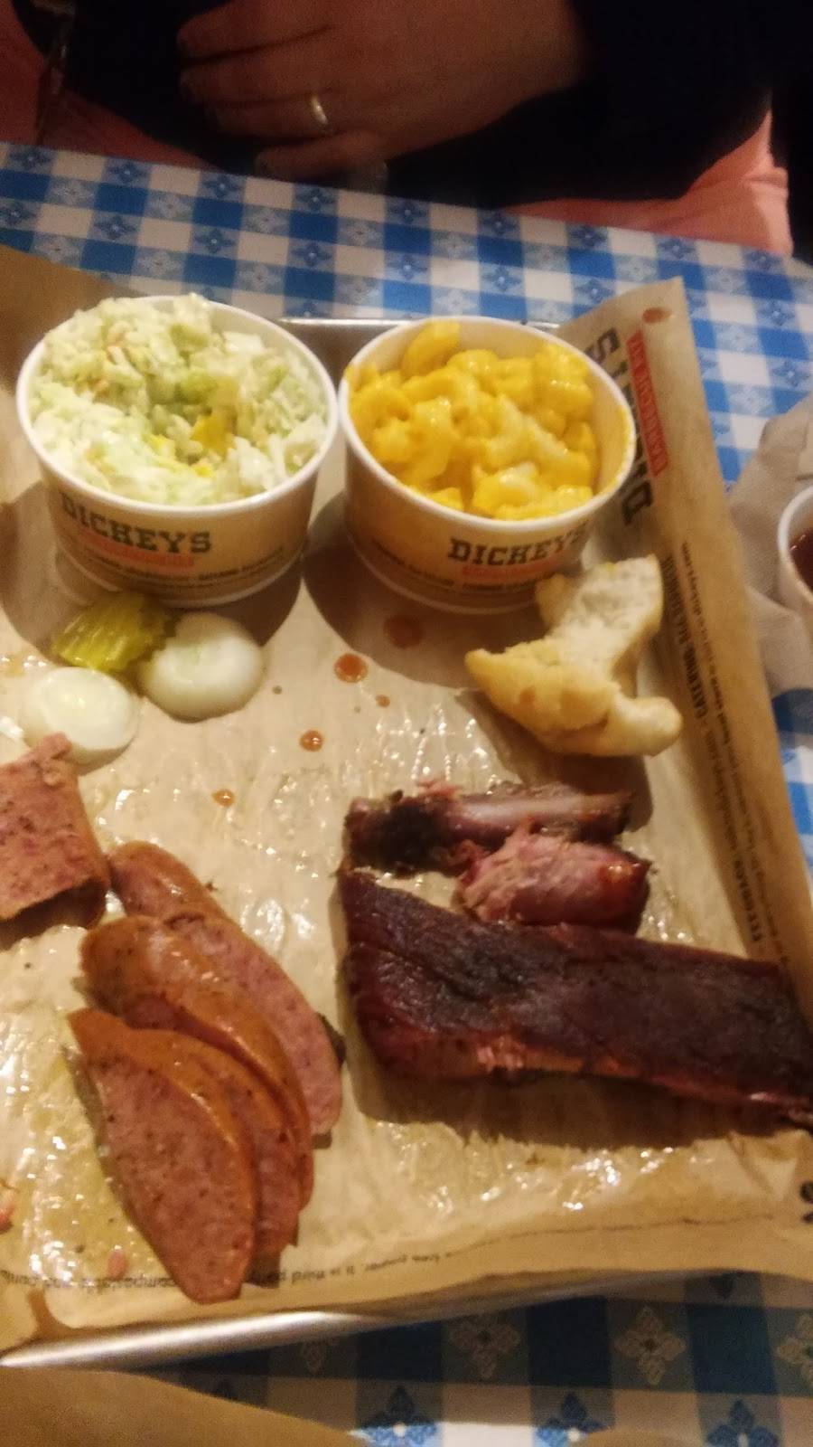 Dickeys Barbecue Pit | restaurant | 1056 W Ave K, Lancaster, CA 93534, USA | 6619498888 OR +1 661-949-8888