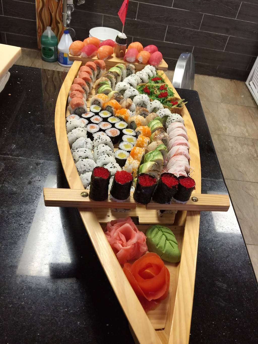 Empire Buffet | restaurant | 405 Townline Rd, Mundelein, IL 60060, USA | 8479707883 OR +1 847-970-7883