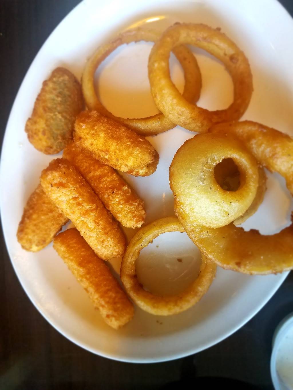 Smalleys Roundup Restaurant | restaurant | 1190 S Main St, Salinas, CA 93901, USA | 8317580511 OR +1 831-758-0511