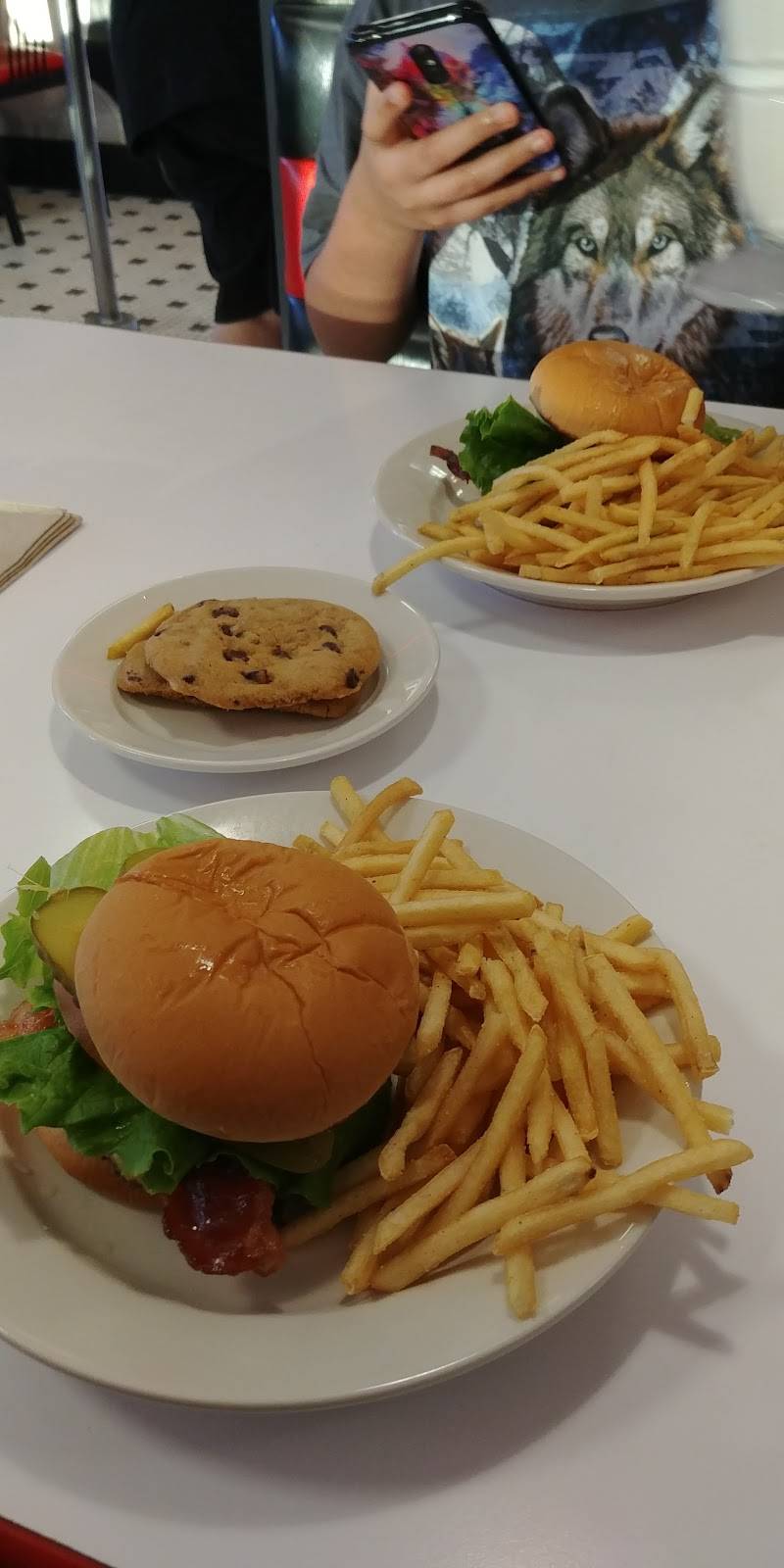 Steak n Shake | restaurant | 11700 University Blvd, Orlando, FL 32817, USA | 4073822121 OR +1 407-382-2121