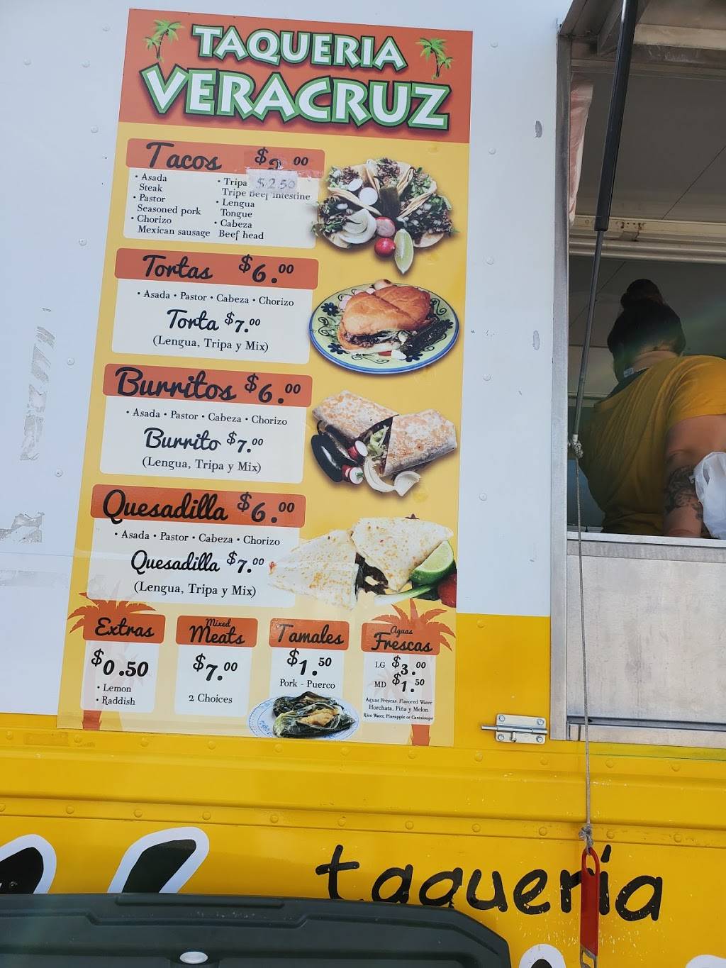 Taqueria Veracruz | restaurant | 725 E University Ave, Des Moines, IA 50316, USA | 5154217995 OR +1 515-421-7995