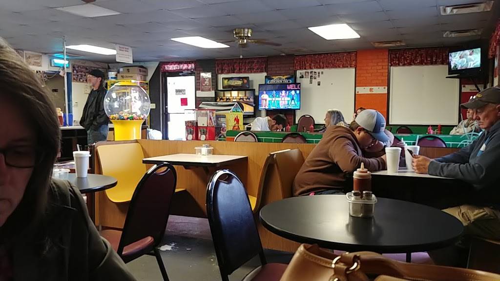 Midway Grill | restaurant | 2060 Augusta Rd, Warrenville, SC 29851, USA | 8035934744 OR +1 803-593-4744