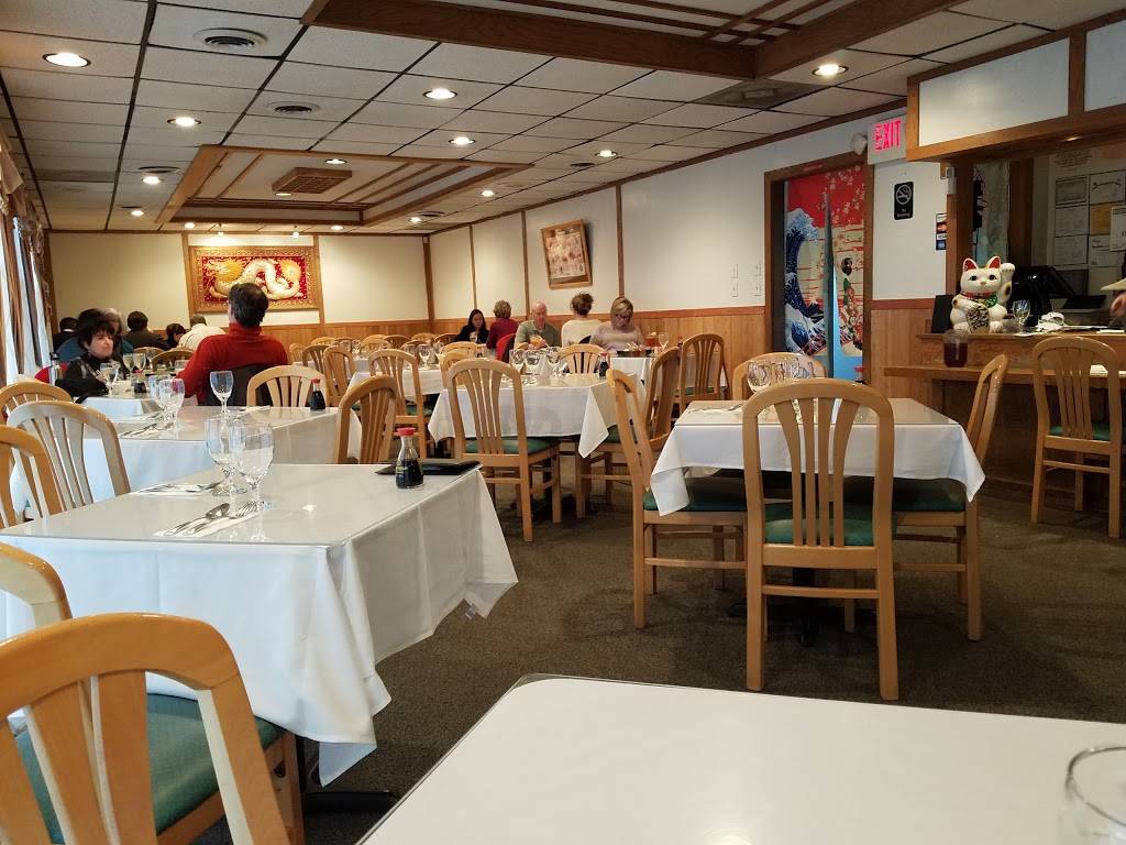 Lemon Grass | restaurant | 912 W Lamar Alexander Pkwy, Maryville, TN 37801, USA | 8656818785 OR +1 865-681-8785