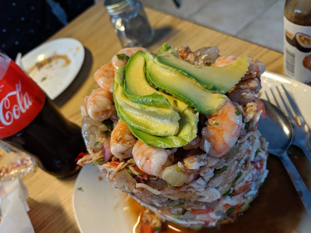 Mariscos Las Palmas | restaurant | 15025 Rd 192, Porterville, CA 93257, USA | 5598547053 OR +1 559-854-7053