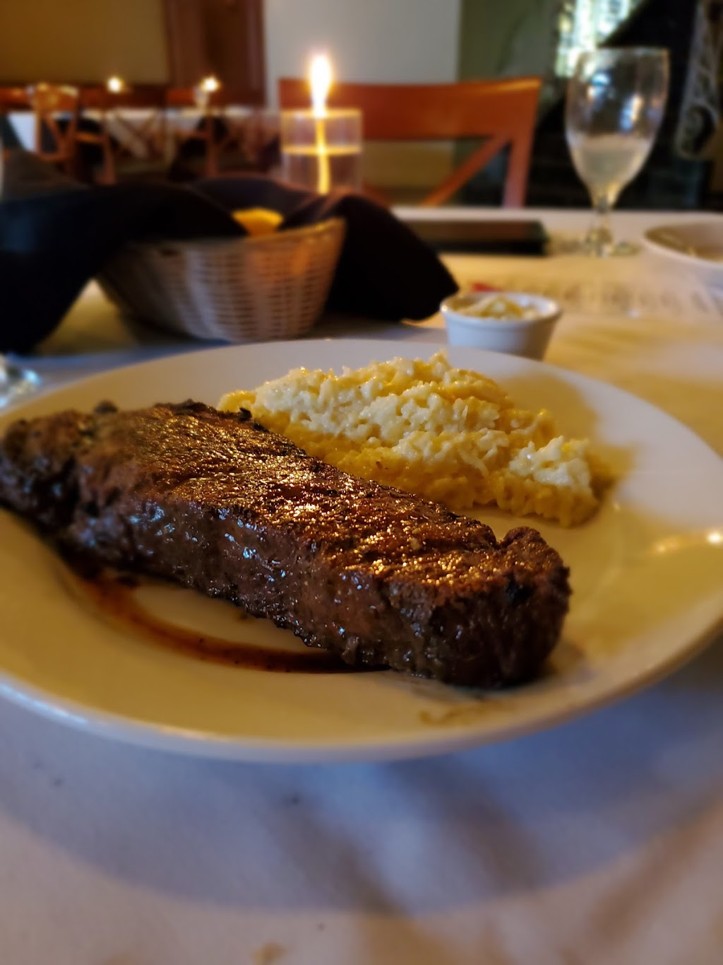 Diamond Grill | restaurant | 924 3rd St, Alexandria, LA 71301, USA | 3184488989 OR +1 318-448-8989