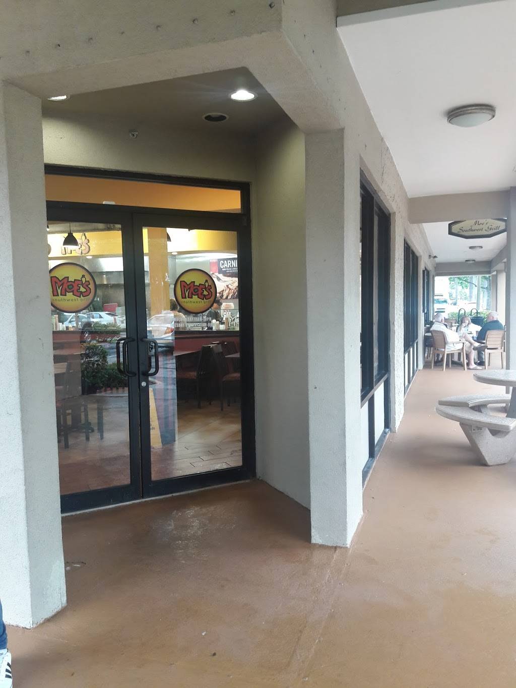 Moes Southwest Grill | restaurant | 2240 NW 19th St #1200b, Boca Raton, FL 33431, USA | 5613471750 OR +1 561-347-1750