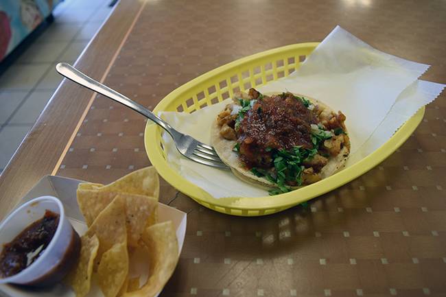 Mercado & Taqueria De Amigos | restaurant | 1999 Pescadero Creek Rd, Pescadero, CA 94060, USA | 6508790232 OR +1 650-879-0232