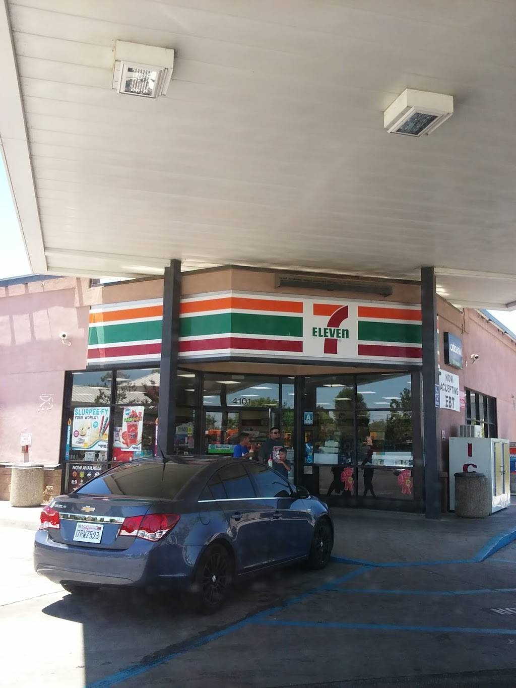 7-Eleven | bakery | 4101 Calloway Dr, Bakersfield, CA 93312, USA | 6615878826 OR +1 661-587-8826
